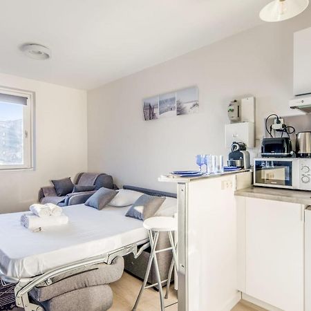 Beau studio avec vue mer dans le port de Deauville - Welkeys Extérieur photo